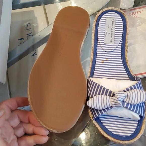 Sz 36 and 36.5 NIB $295 Tabitha Simmons flats Flats & Loafers